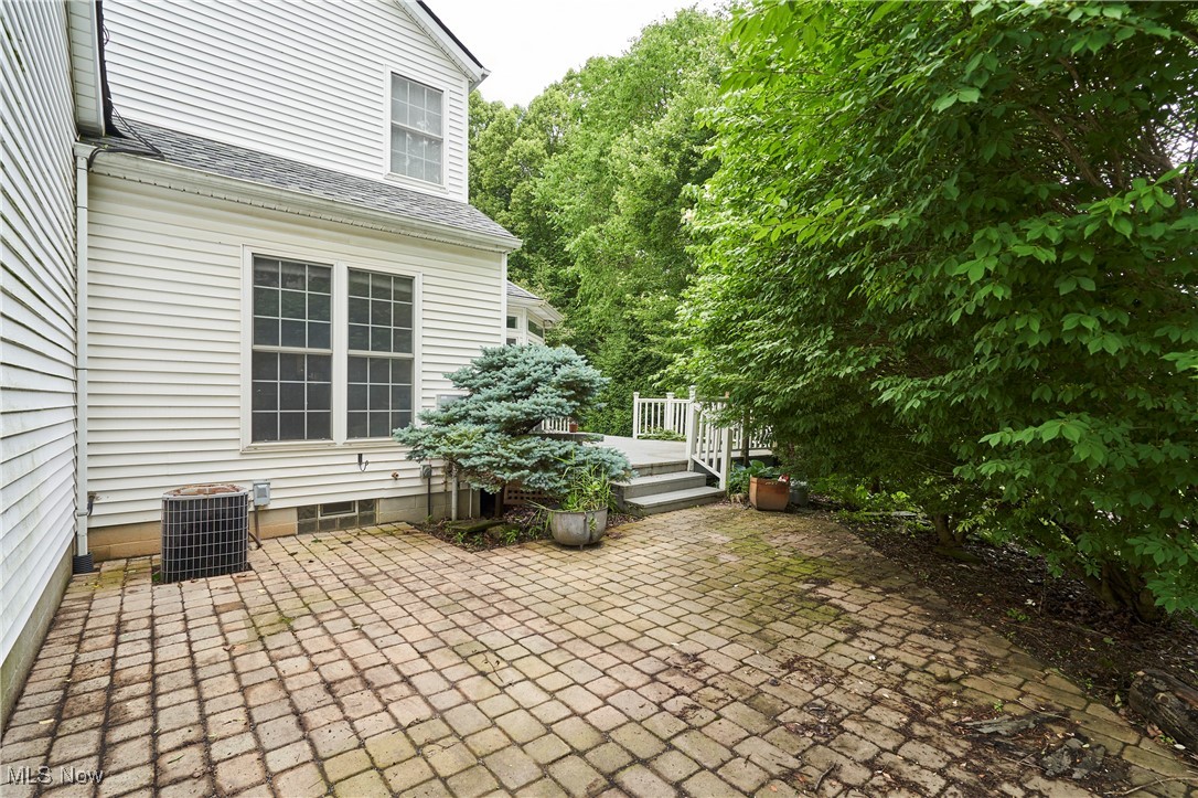 Cuyahoga Falls, Ohio 44223, United States, 4 Bedrooms Bedrooms, ,3 BathroomsBathrooms,Residential,Active,155934