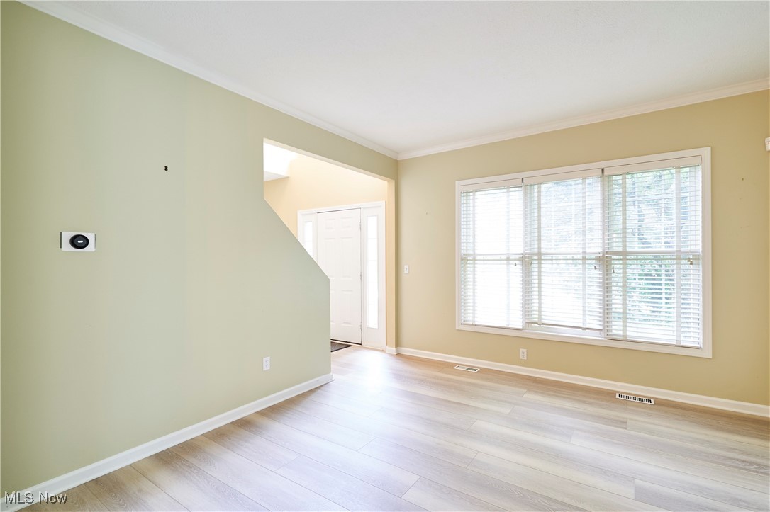 Cuyahoga Falls, Ohio 44223, United States, 4 Bedrooms Bedrooms, ,3 BathroomsBathrooms,Residential,Active,155934