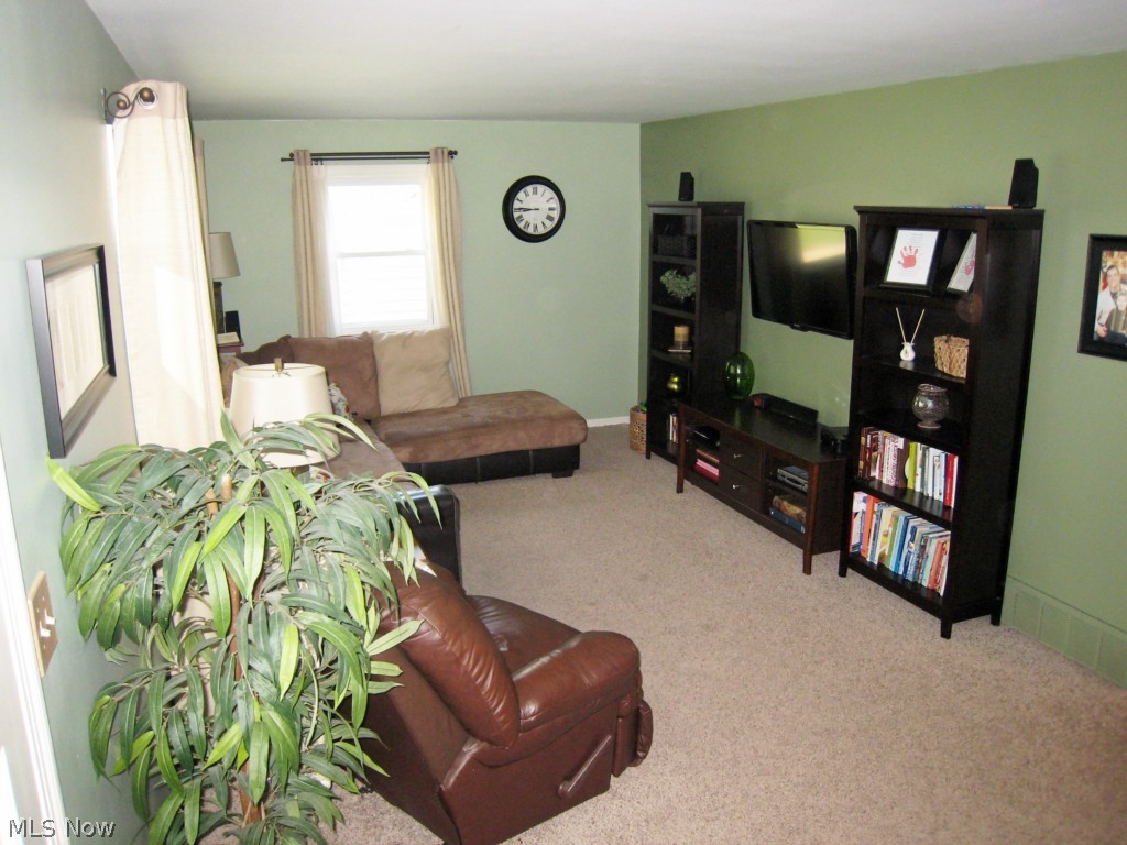 LEWIS ALLOTMENT - Residential