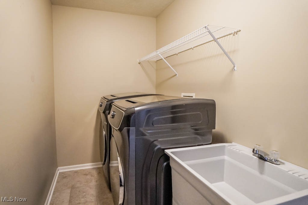 437 Montabella Place, Canton, Ohio image 19