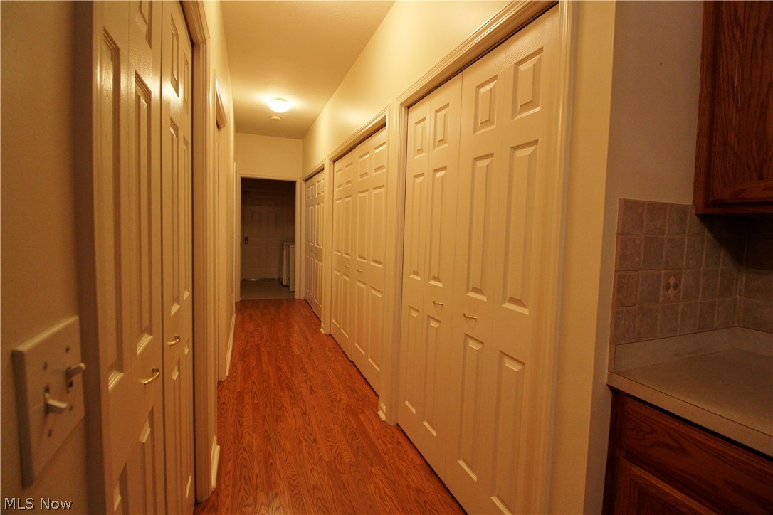 Cross Creek Condo - Residential