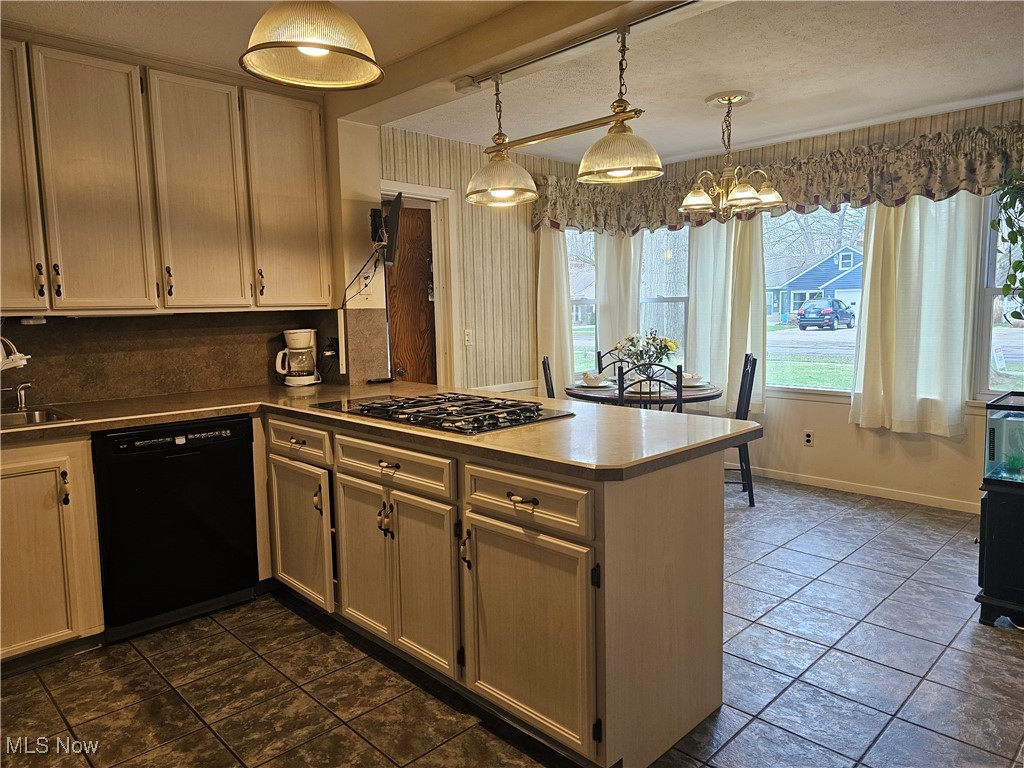 145 Edgewood Drive, Berea, Ohio image 8