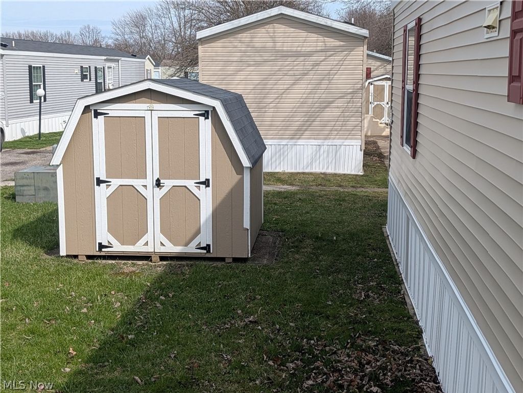 Photo of 235 Cedar Brook Drive, Elyria, OH 44035 (MLS # 5196207)