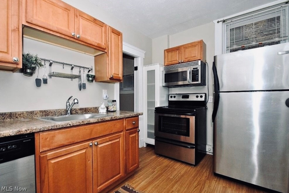 Hampshire Commons Condo - Residential Lease