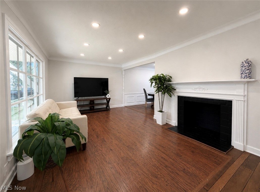 1307 Ford Street