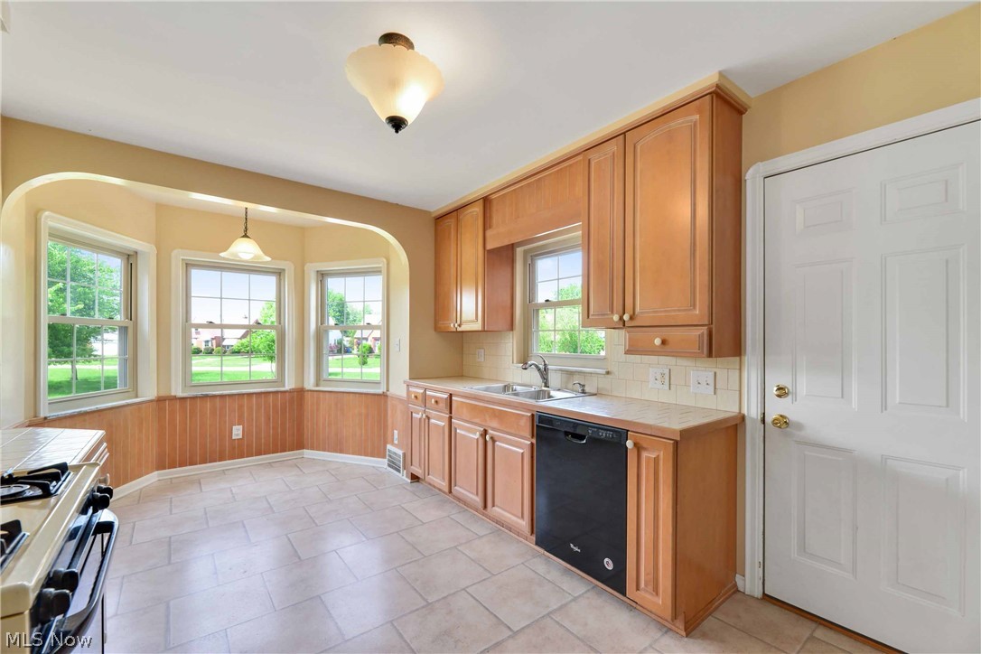 Ridgewood - Residential