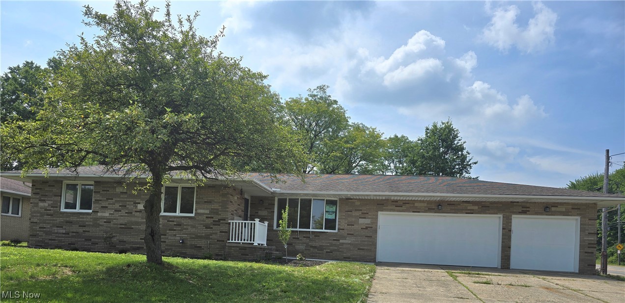 80 Panorama Drive