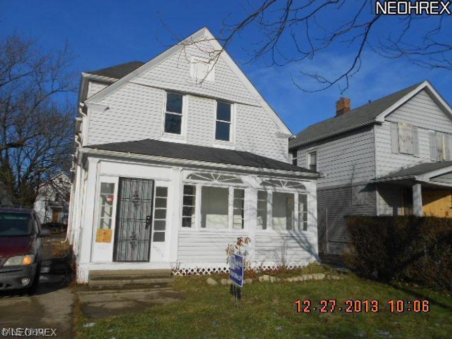 Incredible opportunity awaits right here! 3 bedroom, 2 bath Cape Cod home with 1572 sq ft of living space. Enclosed porch. Hardwood floors. Big eat-in kitchen. Full basement with glass block windows. Fenced yard.