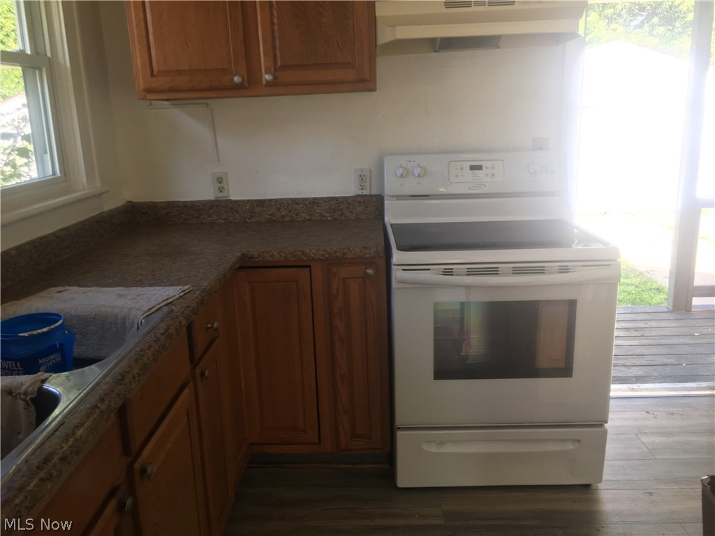 Goodview Park - Residential Lease