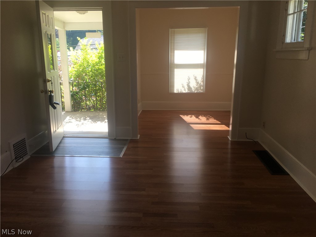 Goodview Park - Residential Lease