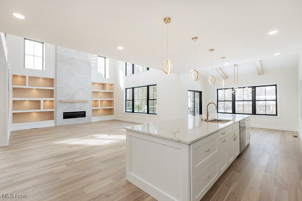 Orange 01 - Residential