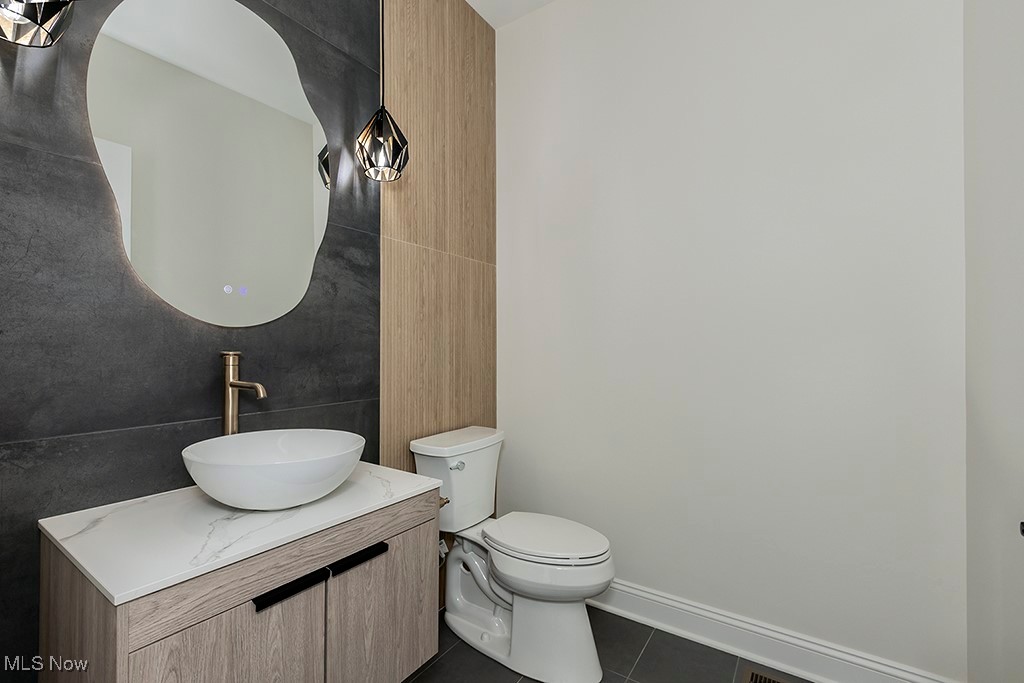 Orange 01 - Residential