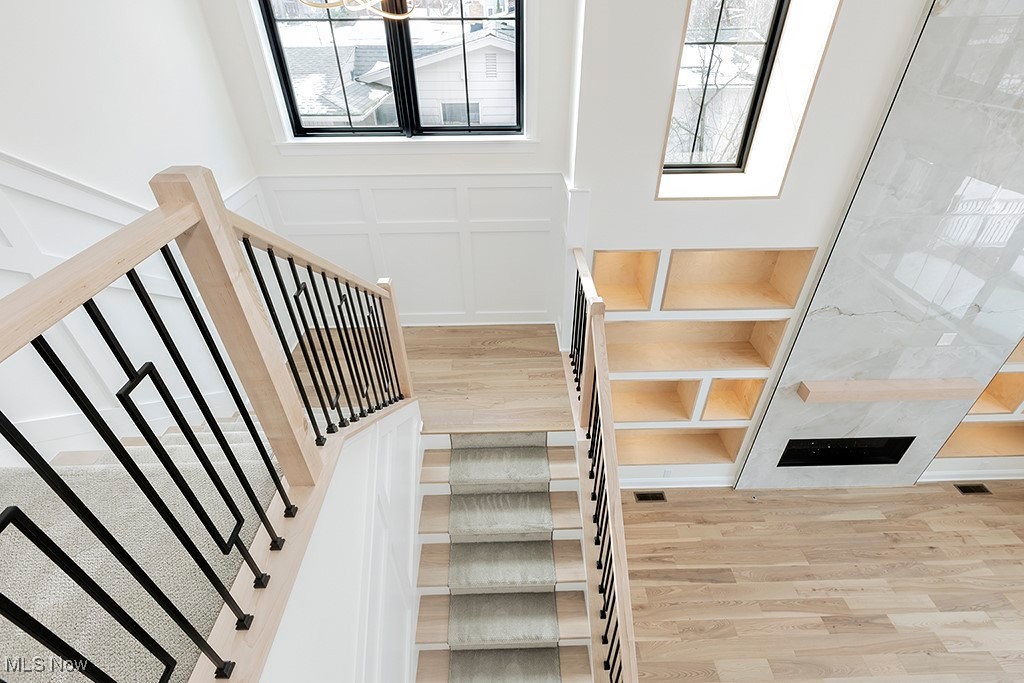 Orange 01 - Residential