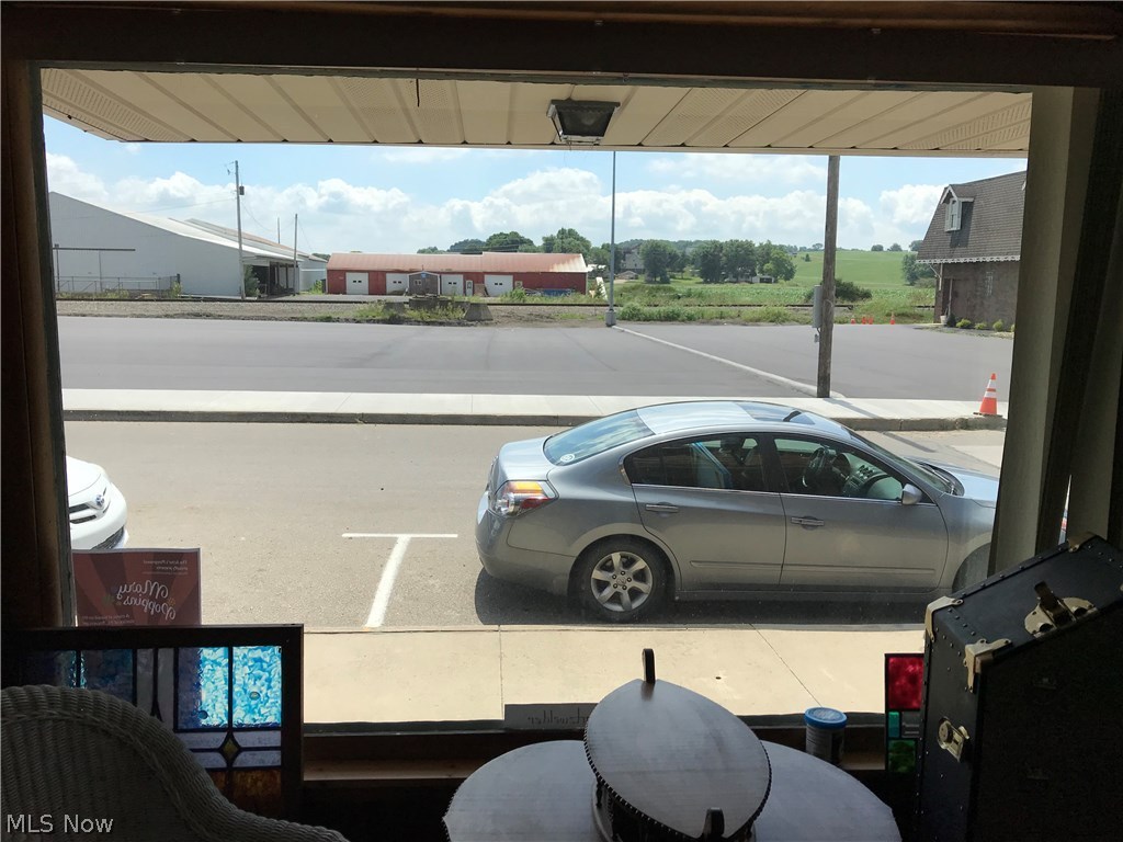 Village/Sugarcreek - Commercial Sale