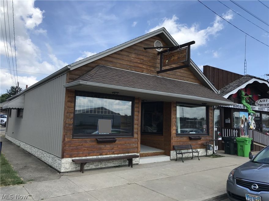 1269 square foot commercial building on the corner of Maple & Factory Street.  Additional storage in the walk up attic.  Excellent location across from new public parking lot.  Formerly Keith's Saddle Shop.  Many possibilities.