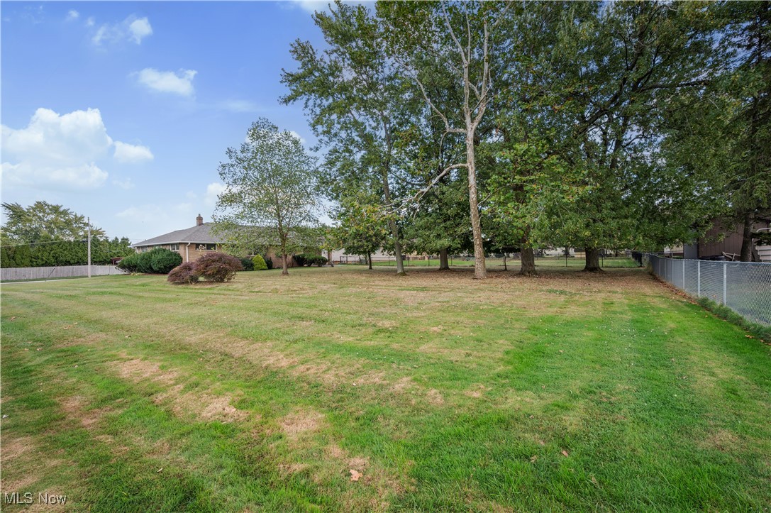 7558 Pleasant View Drive