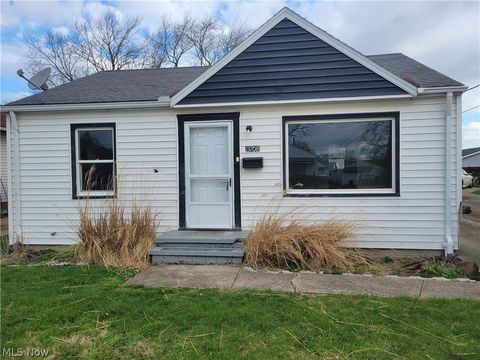 Homes For Sale - 13708 Astor Avenue<br/> Cleveland, OH 44135