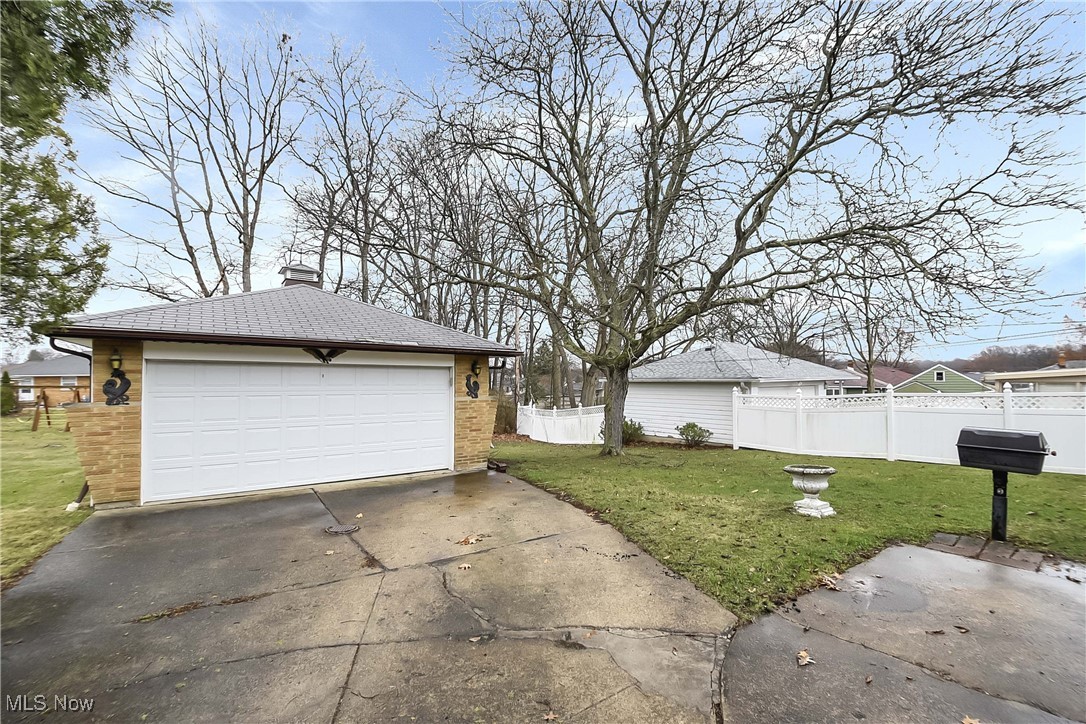2800 Augustine Drive, Parma, Ohio image 25