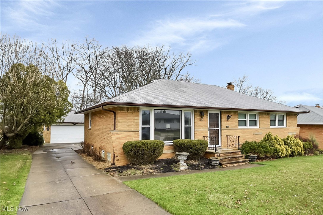 2800 Augustine Drive, Parma, Ohio image 3