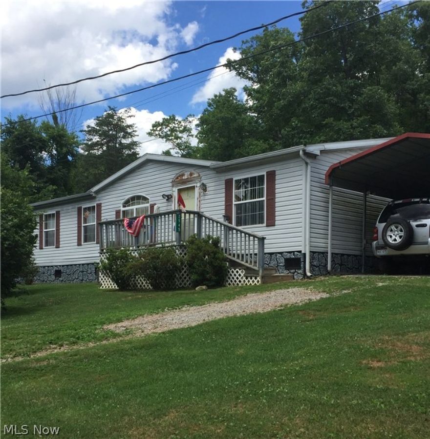 Ready to Move In.  Beautiful one owner and well maintained modular home.  Large Kitchen loaded with cabinets, new Living Room carpeting and a large Master Bedroom with Master Bath.  New roof and furnace has been updated and maintained.  Propane Storage Tank is paid for and goes with the home. (not a rental tank)  8 1/2 miles from Parkersburg & 3 1/2 miles from Marietta.  Not a drive-by.   Must see to appreciate.  Seller is very motivated to sell.  Home Warranty will be provided at Closing.