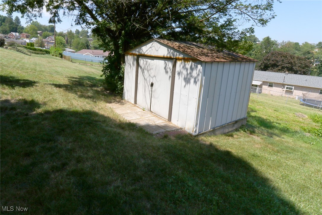 3022 Whitehaven Boulevard