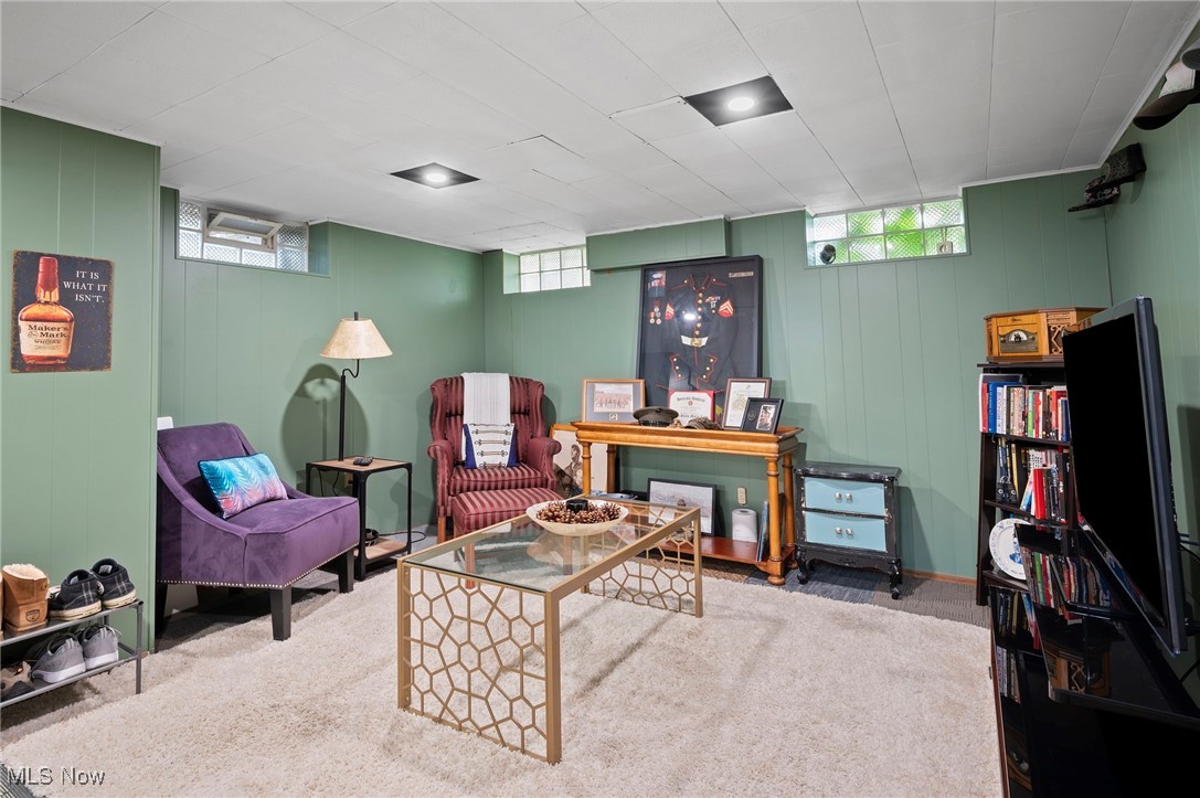 Cleveland, Ohio 44135, United States, 3 Bedrooms Bedrooms, ,1 BathroomBathrooms,Residential,Contingent,145080