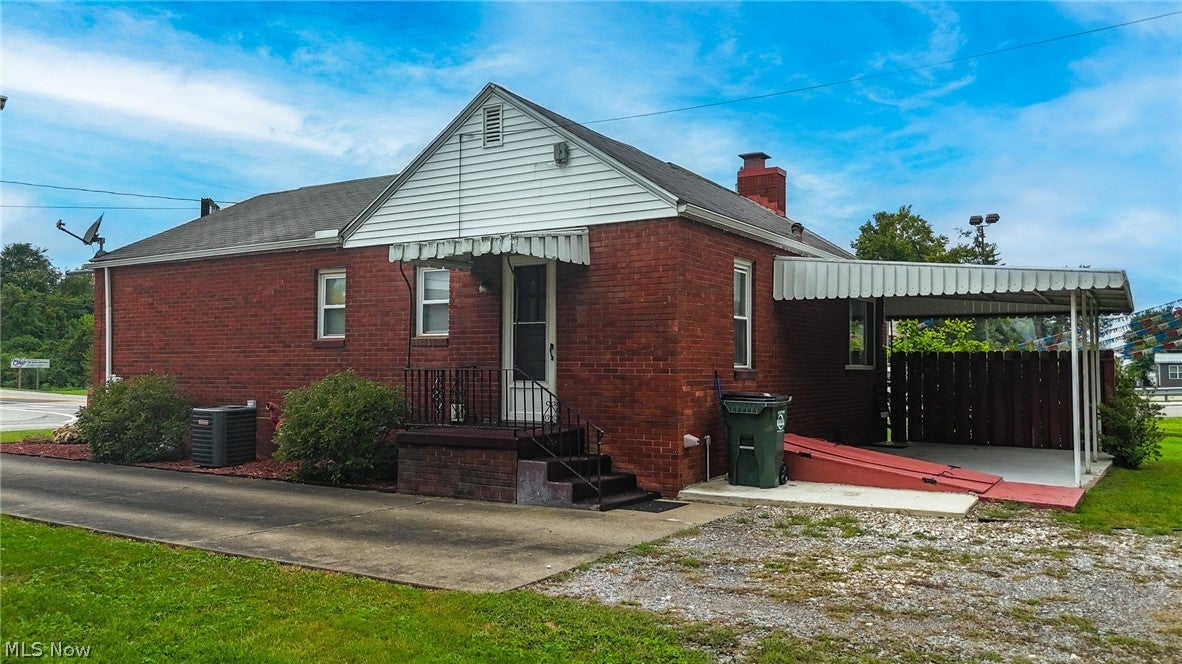 840 Main Street