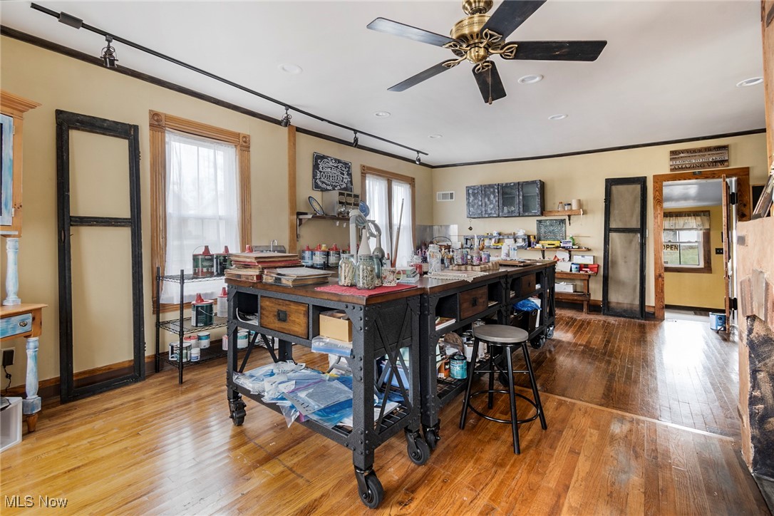 Green Village - Commercial Sale