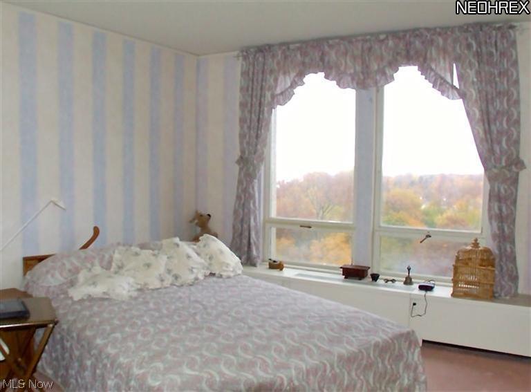 Bratenahl Place - Residential