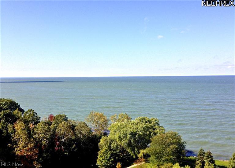 Bratenahl Place - Residential