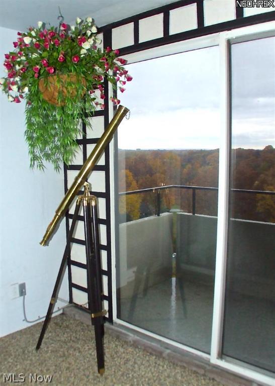 Bratenahl Place - Residential