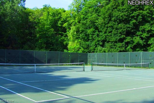 Bratenahl Place - Residential