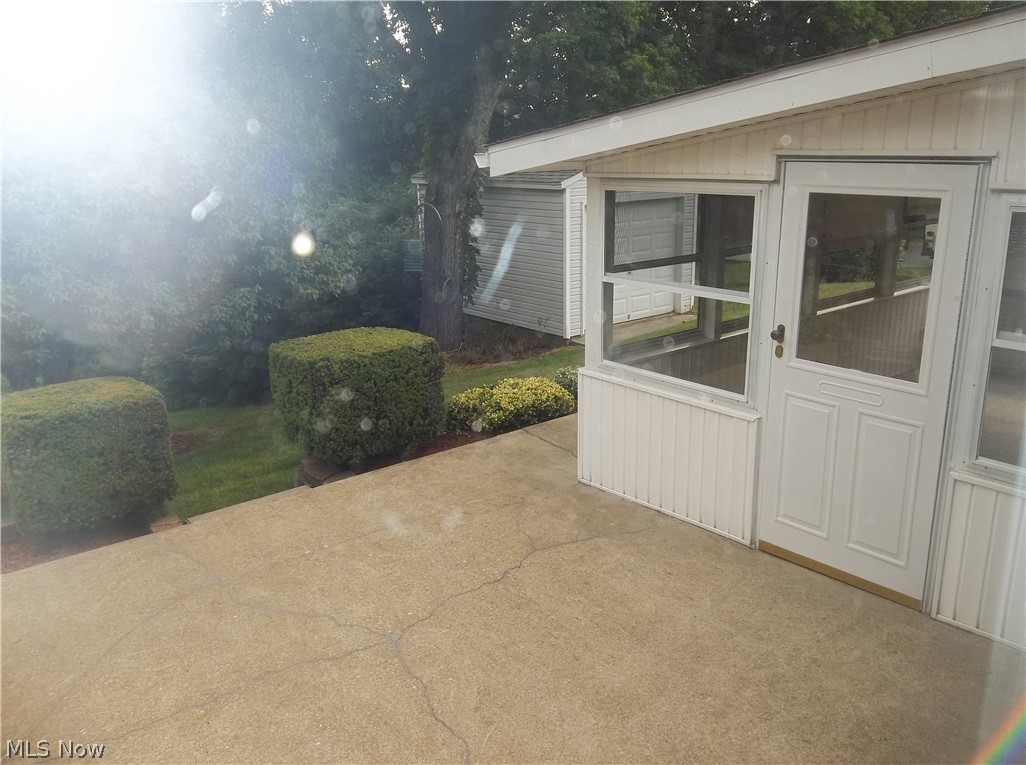 Menloughwood Drive - Residential