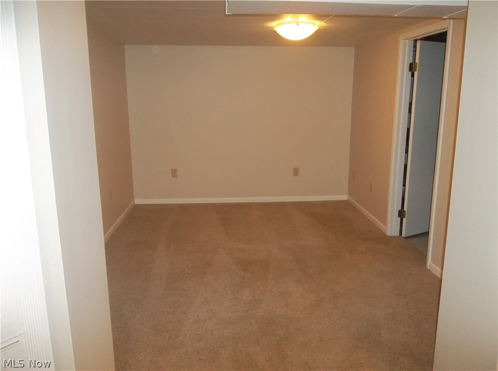 Menloughwood Drive - Residential