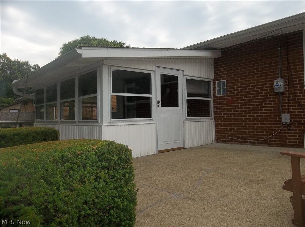 Menloughwood Drive - Residential