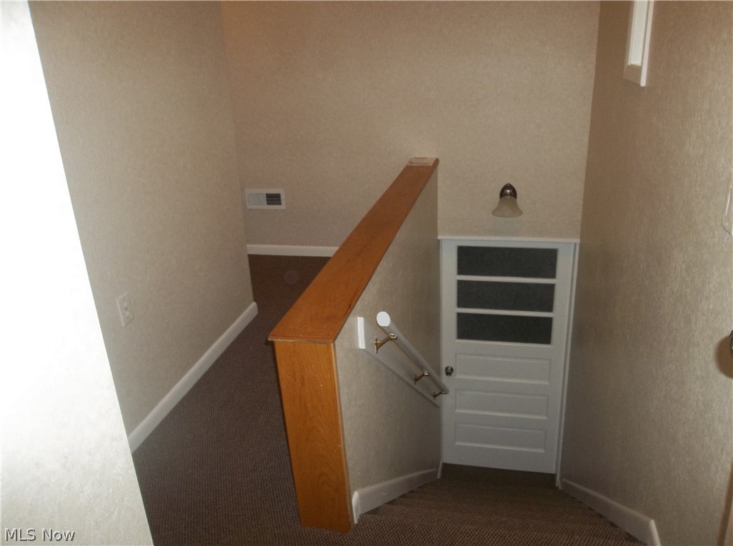 Menloughwood Drive - Residential