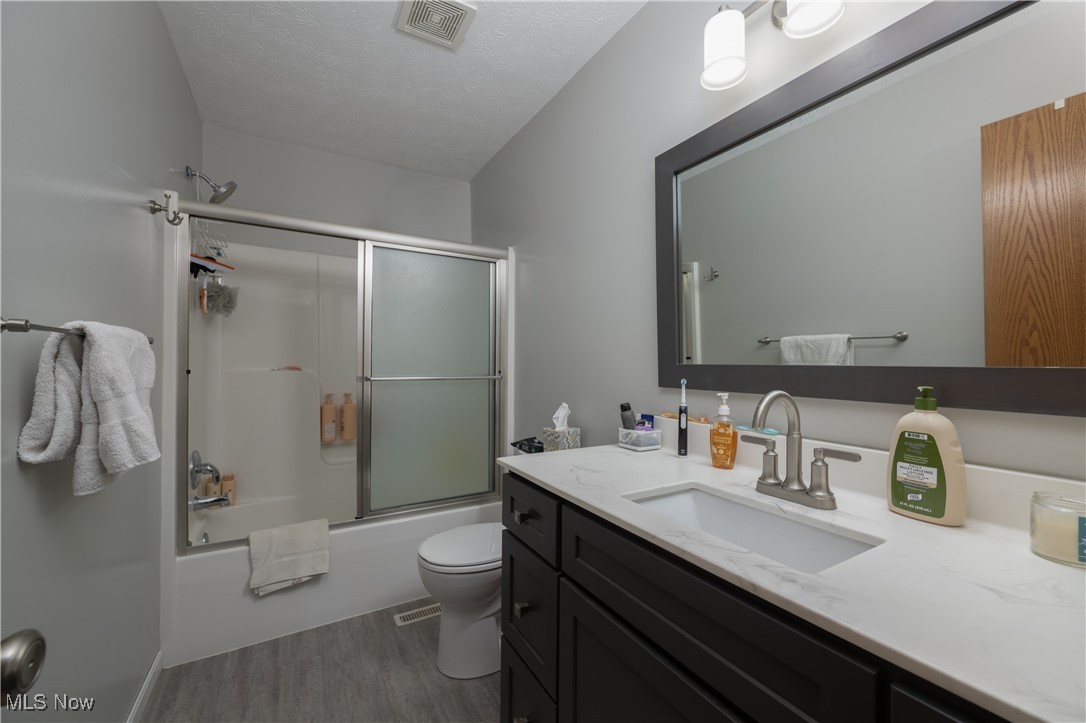 325 Wintercreek Circle, Wadsworth, Ohio image 16