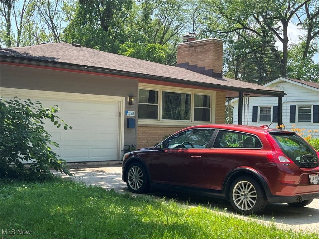 Photo of 441 E College Street, Oberlin, OH 44074 (MLS # 5181659)