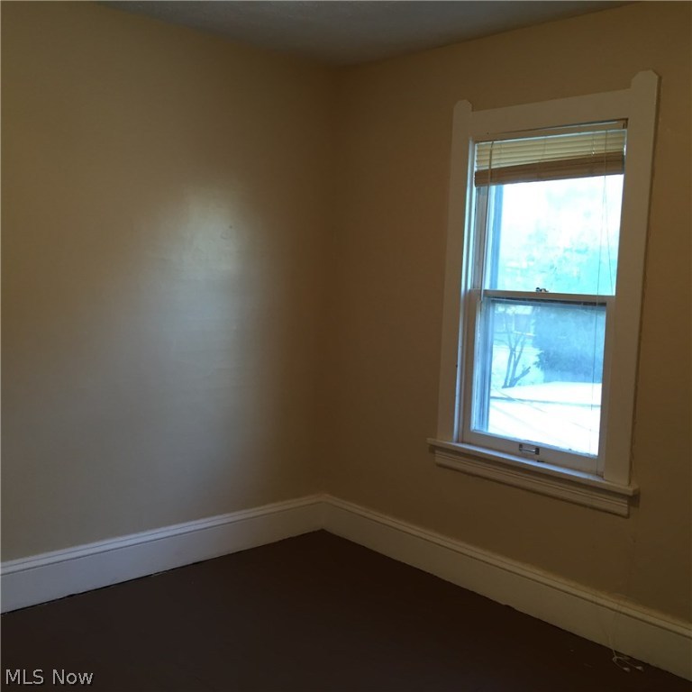 Lakewood Sub/J W Hanbys - Residential Lease