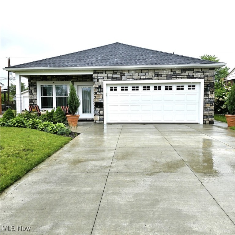 Be first or be sorry! 6 years remaining on tax abatement! Three bedroom, two full bathroom slab Ranch only four years young! Perfect option for the cluster home buyer! Save thousands over brand new! No Association fees. Open & airy floor plan! Kitchen has granite countertops, stainless steel appliances, glass tile backsplash and buffet counter & cabinets. Owner bedroom has lighted tray ceiling, walk-in closet, full bathroom with ceramic flooring and walk-in shower. Family room, dining room and kitchen perfect for entertainment! Front covered porch. Covered patio with pine wood ceiling. Add a gate and have a fenced in yard. Two car attached garage with pull down stairs to the attic. All drapes and blinds stay. 2 by 6 construction, more insulation! Immediate possession. Includes one year home warranty!