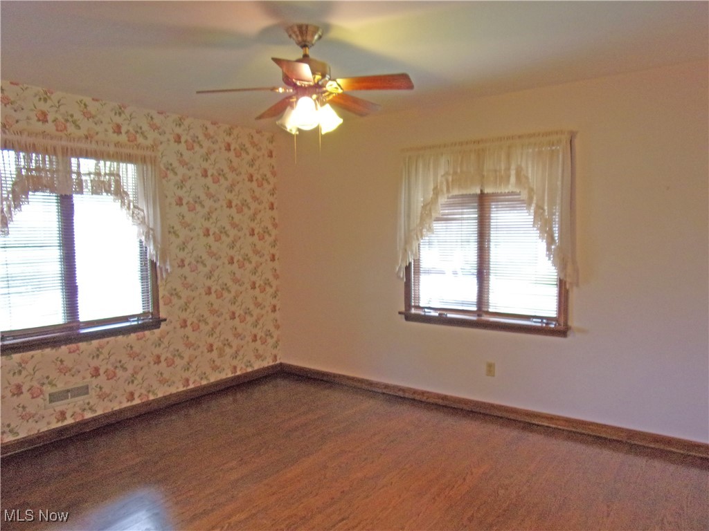 3355 Tisen Road, Akron, Ohio image 12