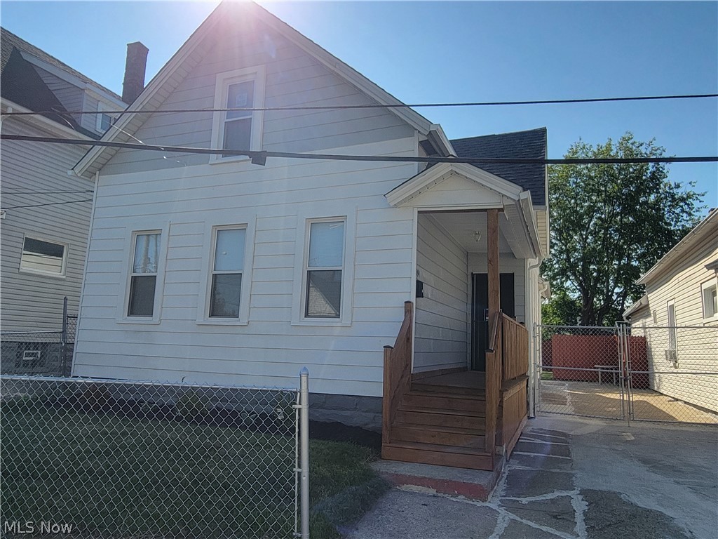 3594 W 60th Street