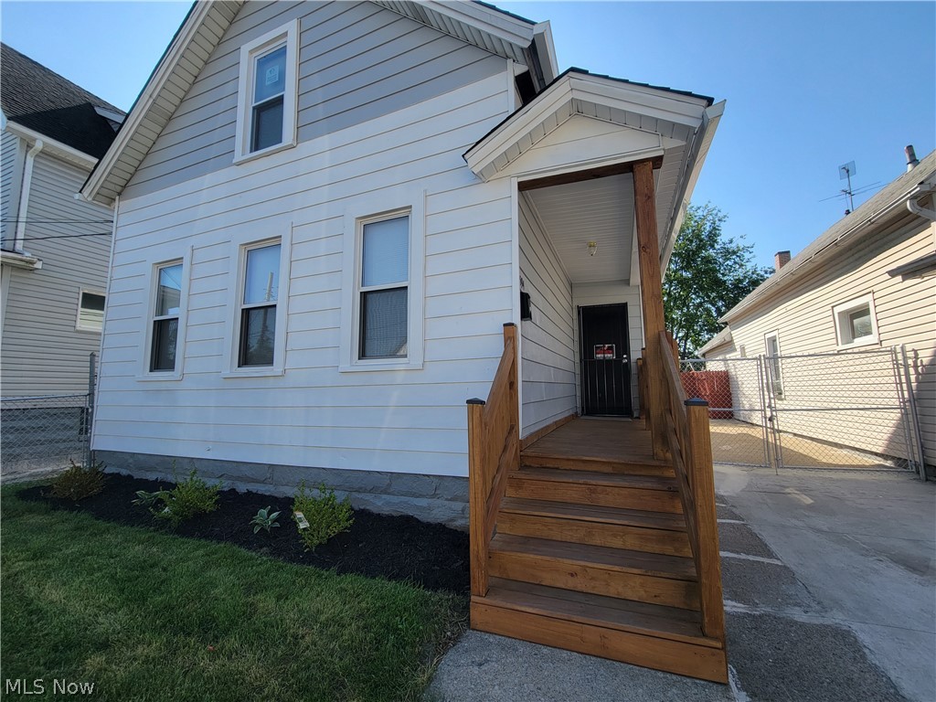 3594 W 60th Street