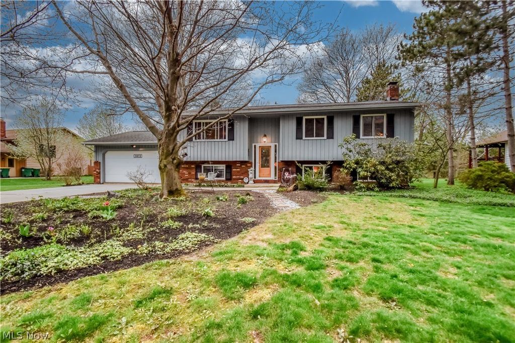 Photo of 3872 Green Street, Perry, OH 44081 (MLS # 5198371)