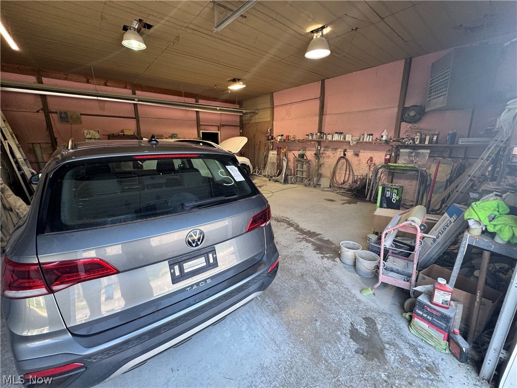 2719 Columbiana Road