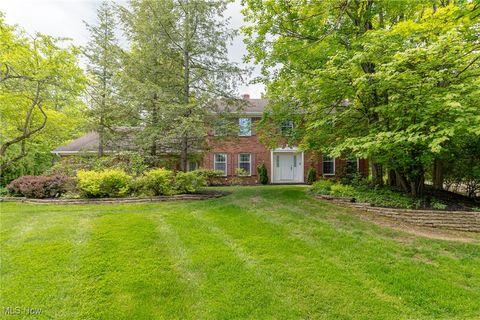 9409 Kings Court Brecksville OH 44141
