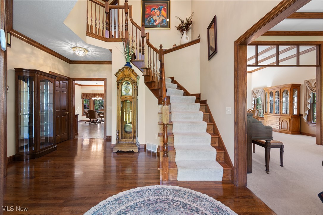 1296 Russell Drive NW