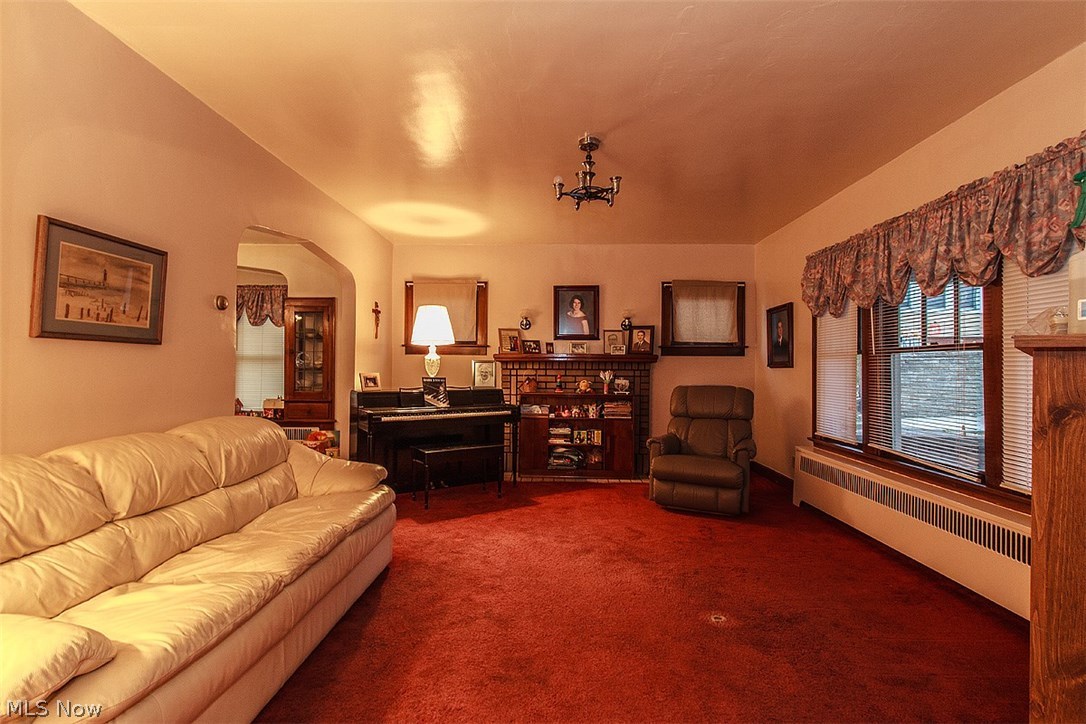 McKees 1st W 1/2 - Residential