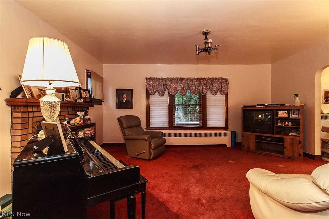 McKees 1st W 1/2 - Residential