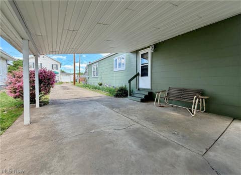 Tiny photo for 805 Pomeroy Pike, Belpre, OH 45714 (MLS # 5217143)